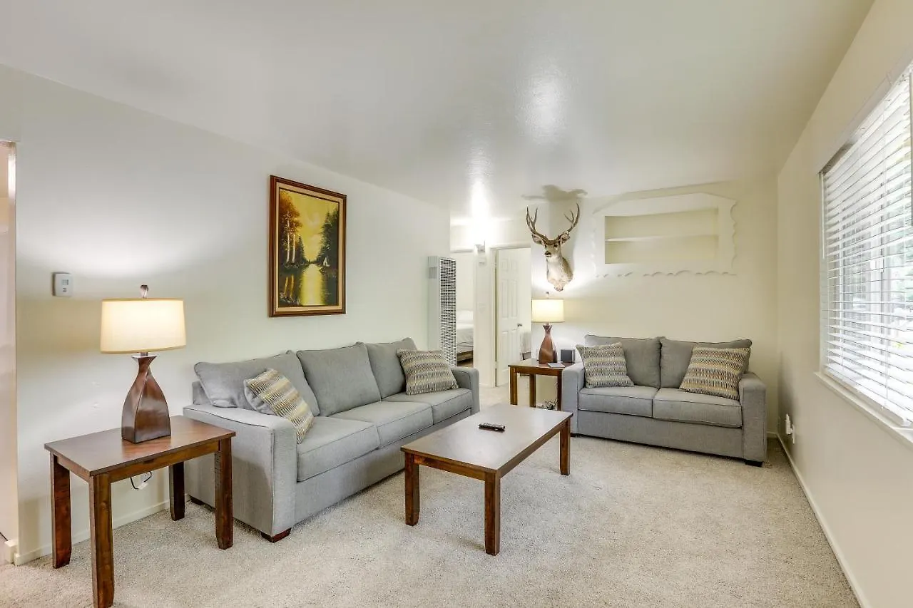 Ferienhaus Pet-Friendly South Lake Tahoe Home 2 Mi To Lake