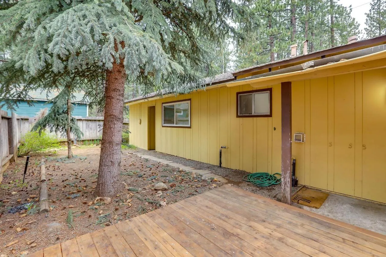 Pet-Friendly South Lake Tahoe Home 2 Mi To Lake USA